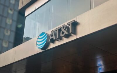 AT&T México respaldará el 60% de su adquisición con activos propios y un crédito de 1,200 millones de dólares